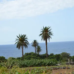 https://goyo-gomera-apartments.in-canary-islands.com